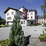 Hotel Familie Zuser Garni 3*