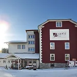 Familie Zuser Garni Szálloda Mitterbach