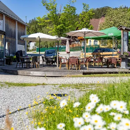 Familie Zuser Garni 3* ミッターバッハ