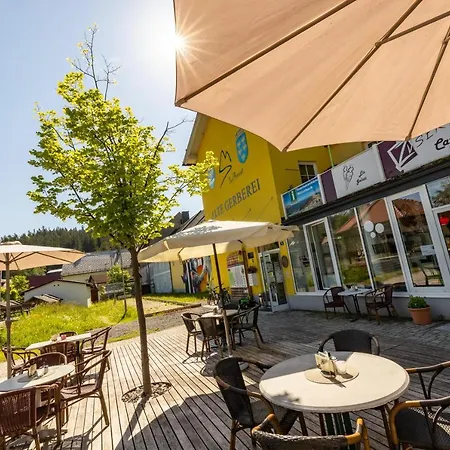 Familie Zuser Garni ホテル