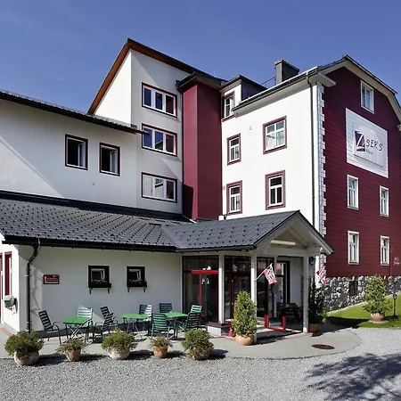 Hotel Familie Zuser Garni