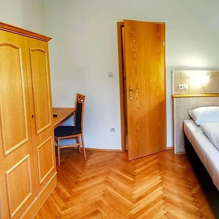 Familie Zuser Garni Ξενοδοχείο 3*