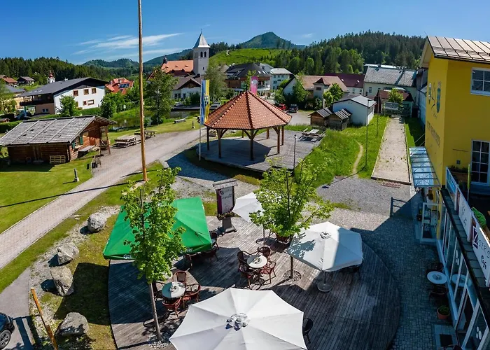 Familie Zuser Garni Hotel