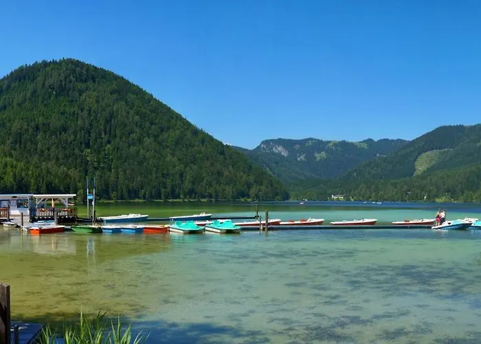 Familie Zuser Garni Hotel 3*