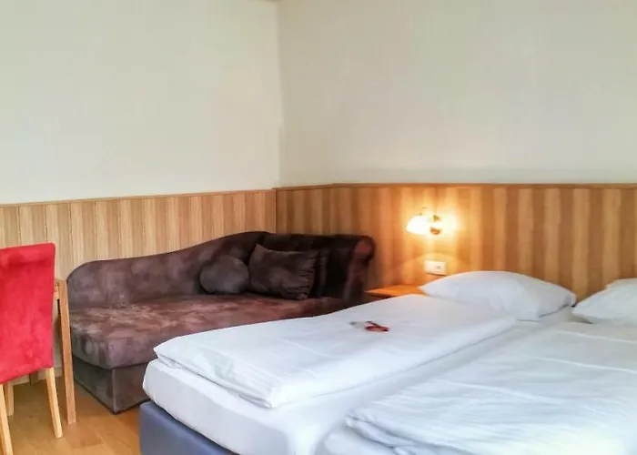 Hotel Familie Zuser Garni 3*